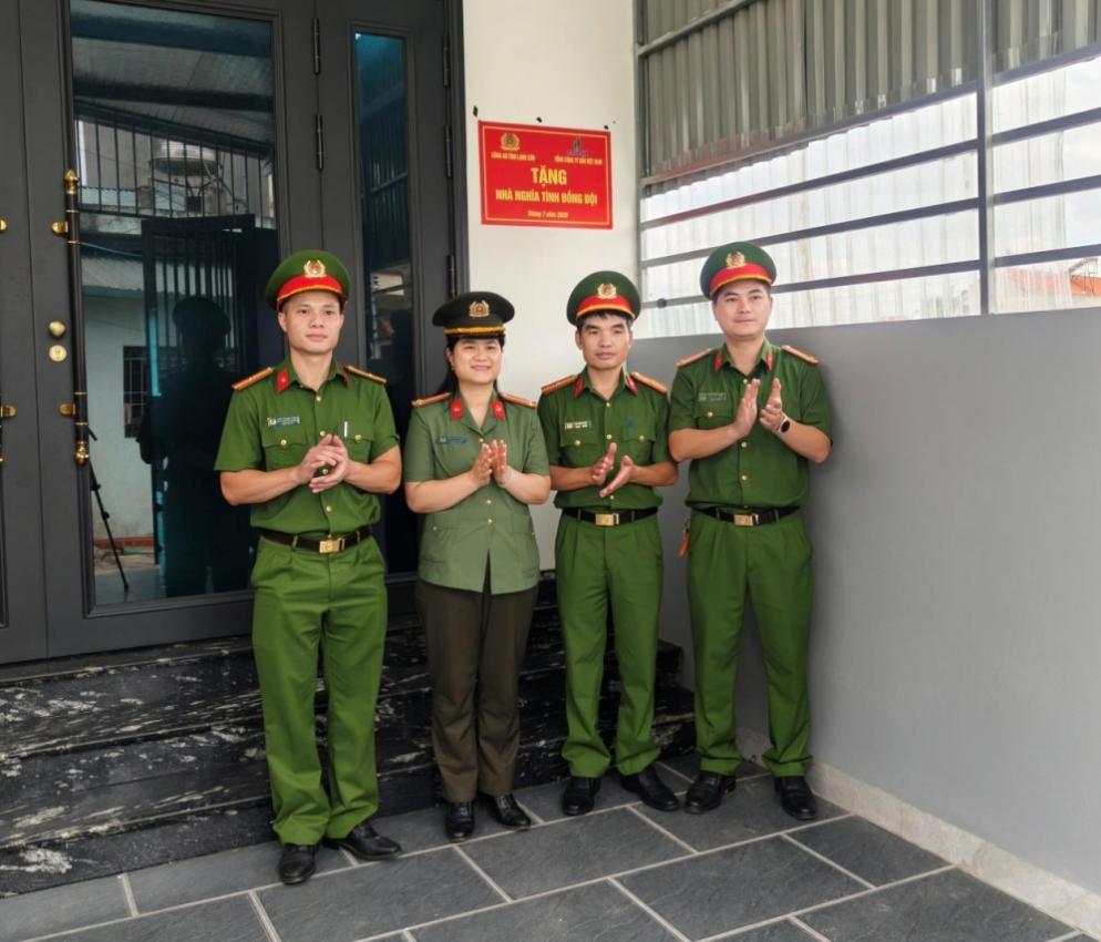 D:\4. Bài viết\Nhà tình nghĩa\1784273700410.jpg