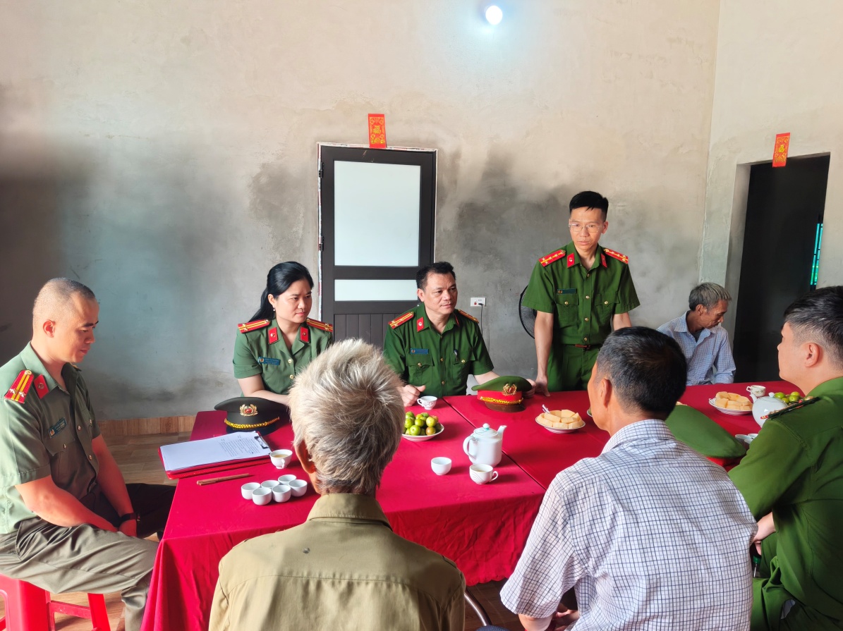 D:\4. Bài viết\Nhà tình nghĩa\1784274591199.jpg