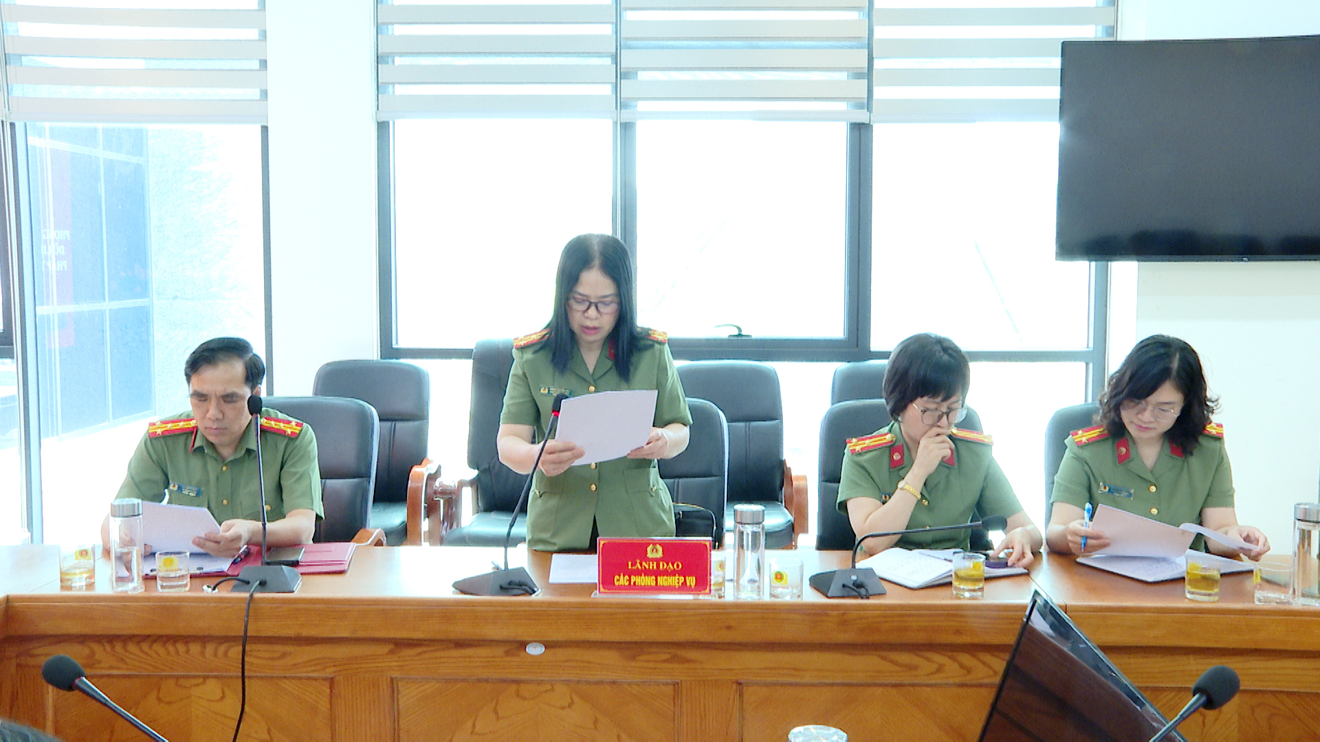 CHUM TIN CHUYEN MUC ANXL NGAY 12