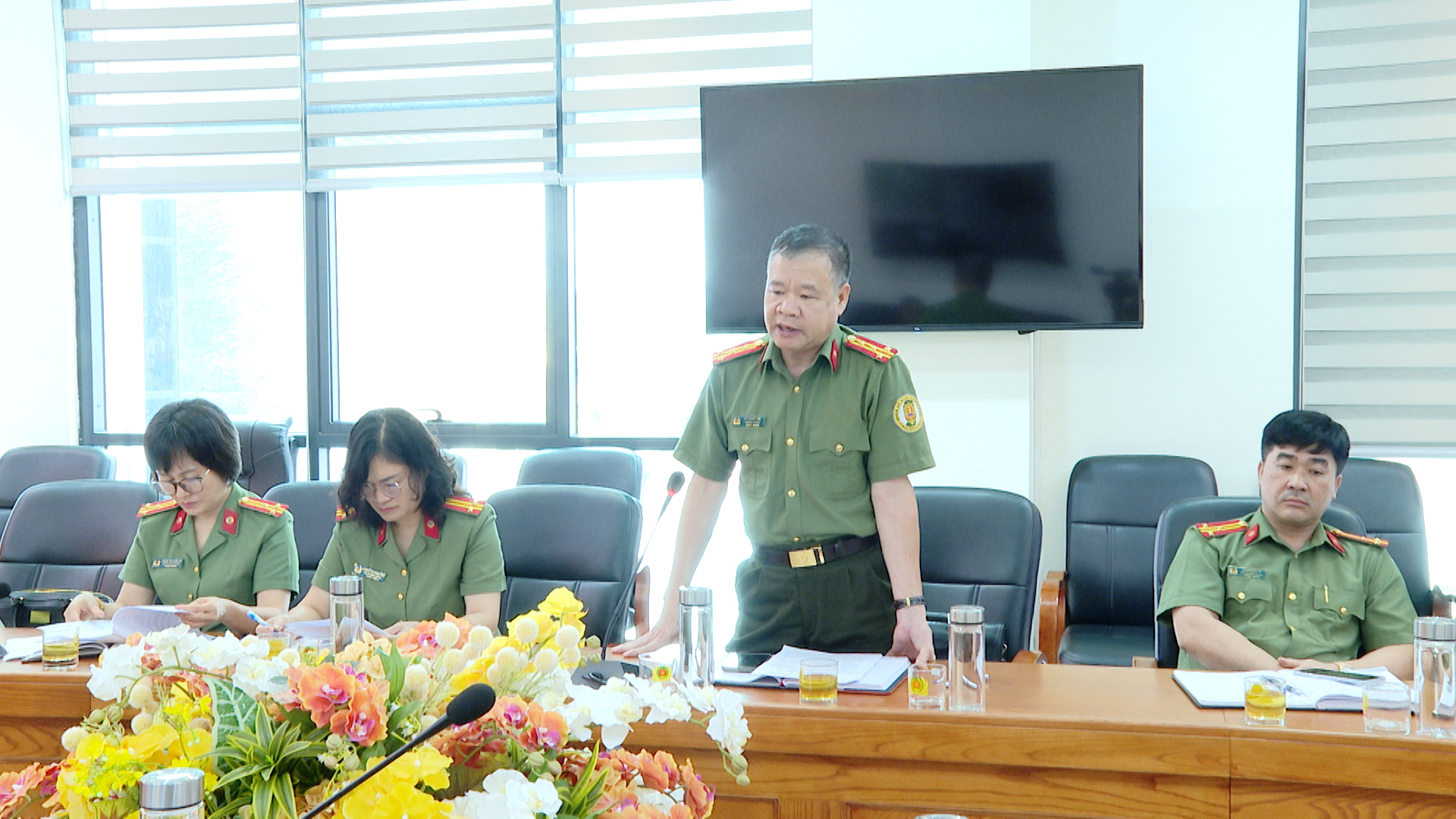 CHUM TIN CHUYEN MUC ANXL NGAY 12