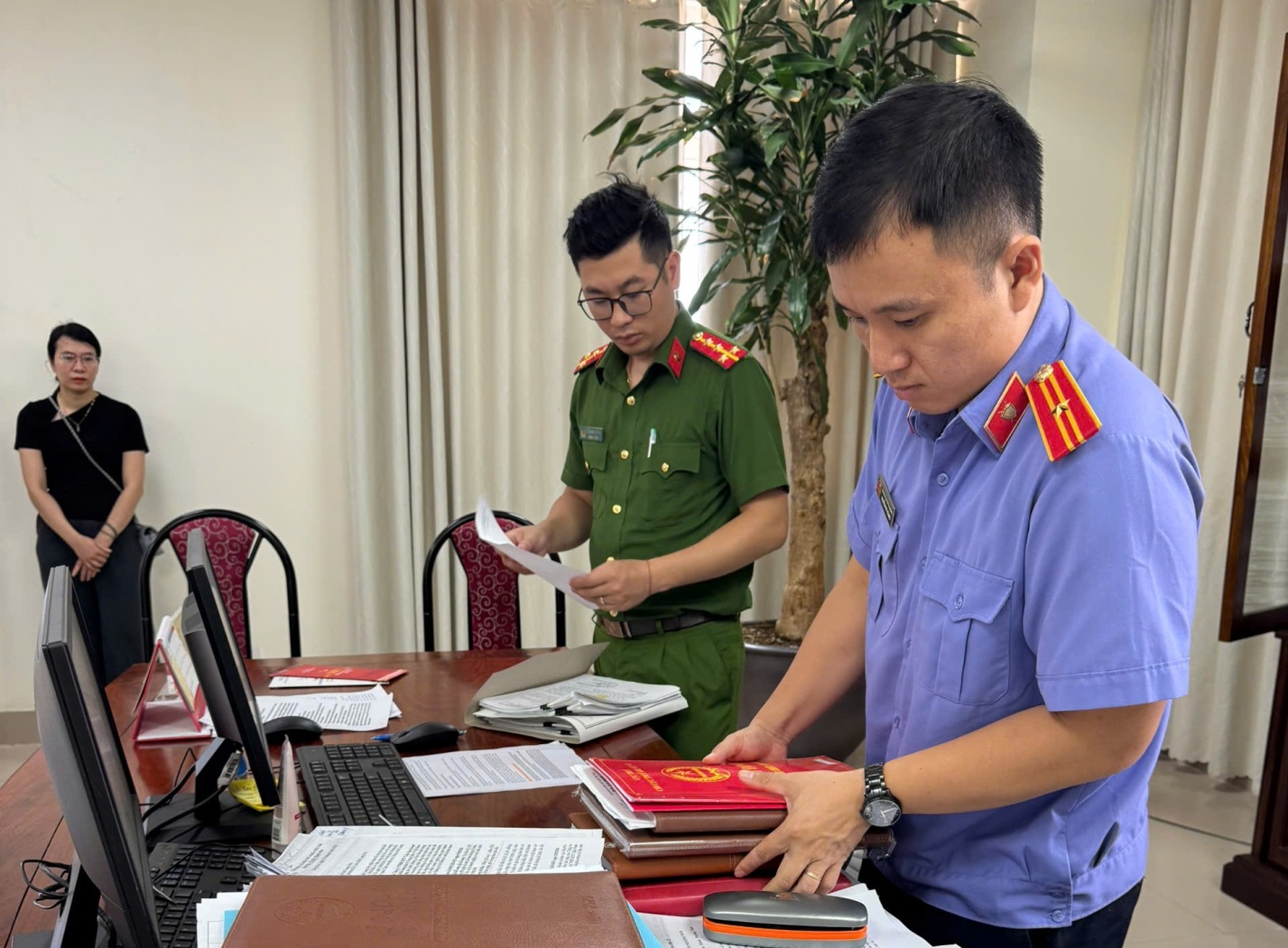 D:\ANH KHOA\CHUYEN MUC\NAM 2026\THANG 10\CM 3-10\1790566755160_8301472498471310385_8301472498471310385_d8bbfc7d58ad6df72ce0d0b2eb8e592f.jpg